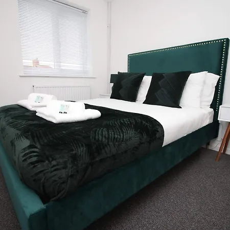 2 Schlafzimmer Haus- 3 Betten- Kostenloses Parken- Wifi- Patio By Interhome * Бристоль