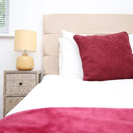 Дом отдыха 2 Schlafzimmer Haus- 3 Betten- Kostenloses Parken- Wifi- Patio By Interhome Бристоль